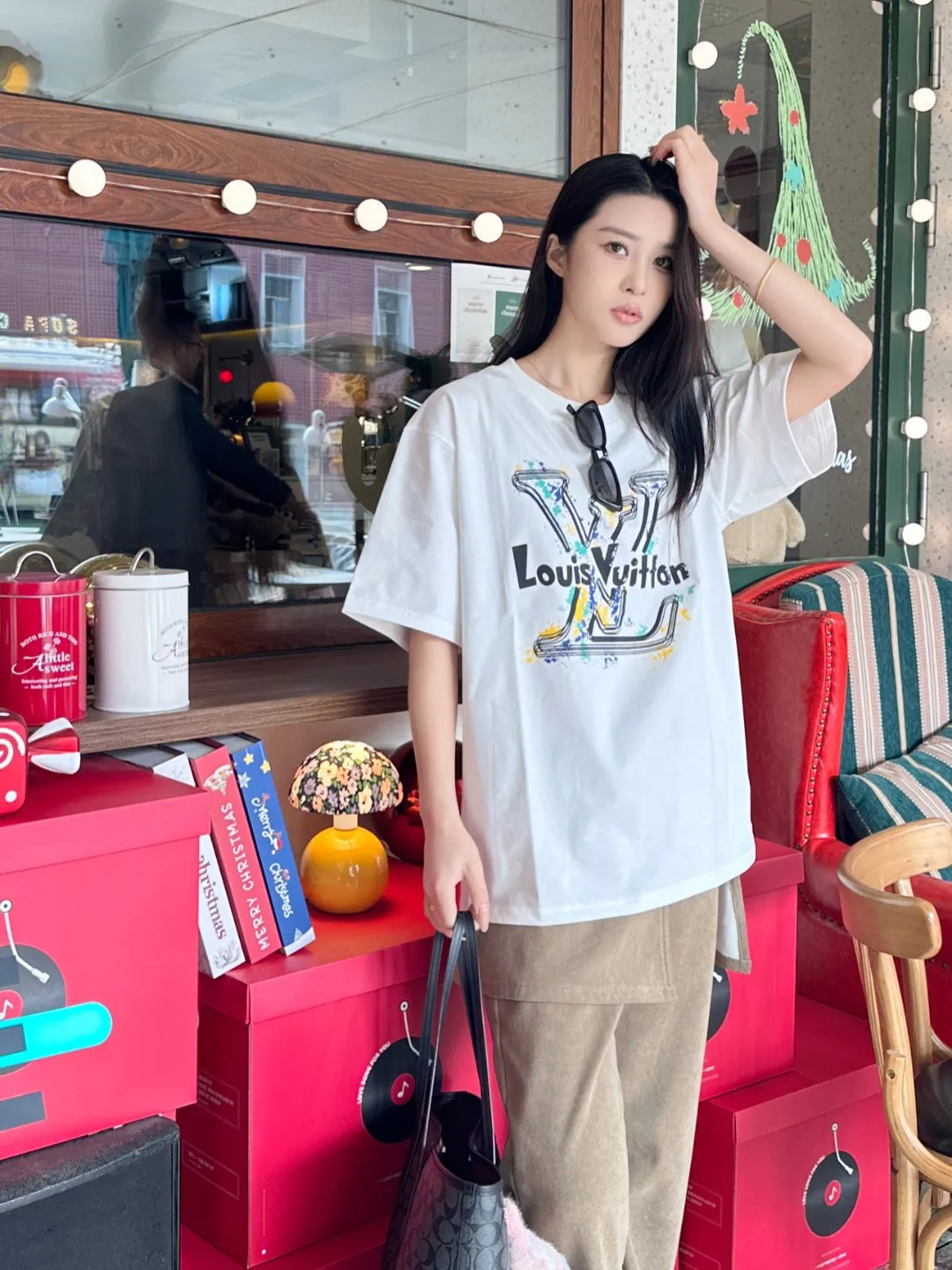 Louis Vuitton/Louis Vuitton graffiti large logo printed short sleeves